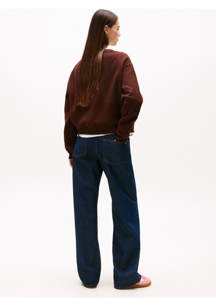 Yuvarlak Yaka Nakışlı Kahve Kadın Sweatshırt DW0DW21961GS7 modelleri