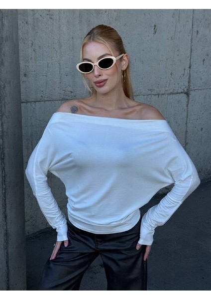 Yarasa Kol Geniş Yaka Siyah Bluz Bol Kesim Likralı Kumaş Düşük Omuz Üst