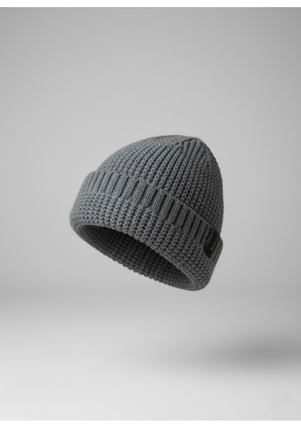 Klasik Bere Polar Astarlı Soğuktan Koruyucu Soft Dokuma Unisex