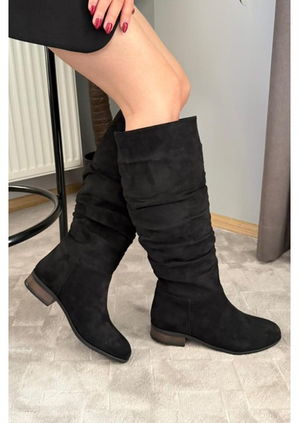 Kadın Mika Siyah Süet Düz Taban Büzgülü Diz Altı Boy Çekme Çizme fırsatları