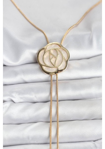 Pirinç Gold Renk Gül Model Asansörlü Kadın Kolye - Lisinya