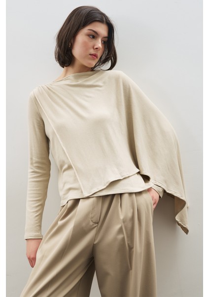 Şal Detaylı Dökümlü Bluz Taş
