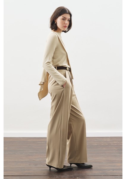 Şal Detaylı Dökümlü Bluz Taş fırsatları