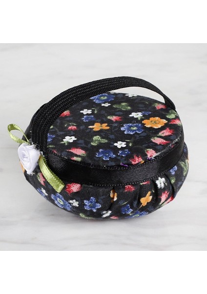 Loren Kola Takılabilir Iğnedenlik Siyah Çiçekli fiyatları