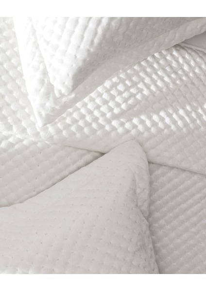 Boulogne Tek Kişilik kadife Yatak Örtüsü - Ekru fırsatları