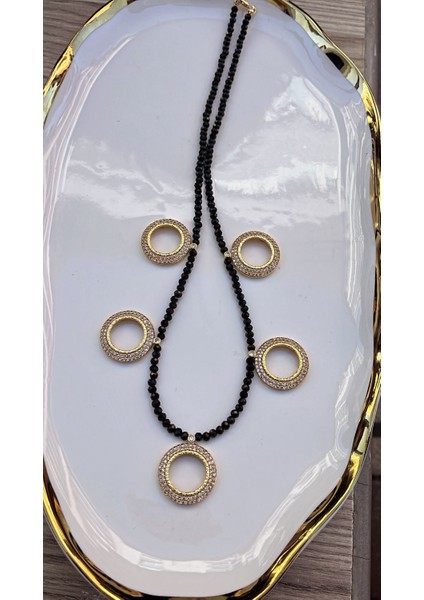 🖤 Şık ve Asil: Siyah Kristal Boncuklu 5'li Çeyrek Altın Koymalı Kolye 🖤 modelleri