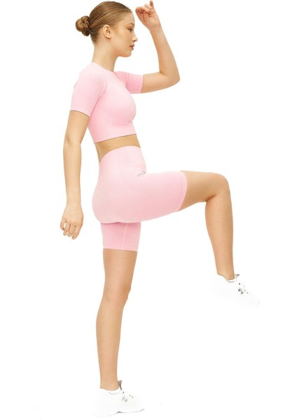 Alt Üst Takım Seamless Esnek Toparlayıcı Tayt Şort ve Yarım Kol Büstiyer Spor Takım modelleri