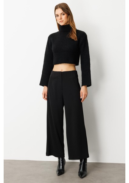 Yüksek Bel Bol Paça Krep Pantolon-Siyah