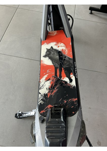 Onvo Rx5 Scooter Plexi Tabanlık Yapışkanlı Deck 3mm Dolunay Kurt