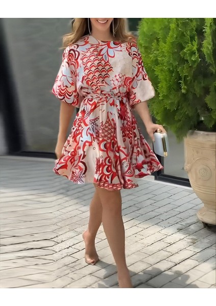 Kadın Kısa Balon Kollu Yuvarlak Yakalı Pileli Desenli Mini Elbise
