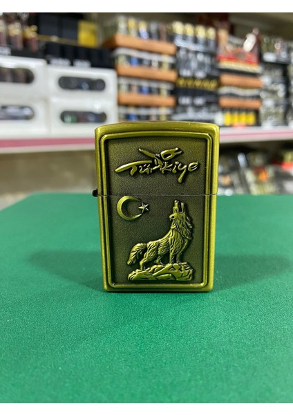 Ay Yıldız ve Kurt Desenli Metal Çakmak