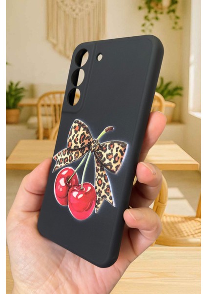 Samsung Galaxy S21 Fe Uyumlu Kiraz Leopar Fiyonk Desenli Silikon Darbe Emici Rubber Kılıf modelleri