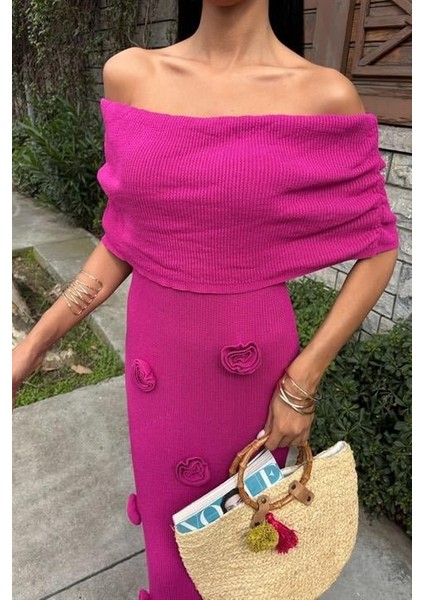 Eteği Gül Detay Madonna Yaka Elbise 2863 indirimleri