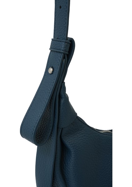 Cambirdge Polo Club Püskül Detaylı Kadın Omuz Çantası MB02 fırsatları