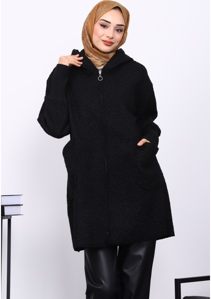 Siyah Fermuarlı Cepli Buklet Kaban