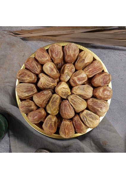 Mufettel Medine Hurması (1kg)