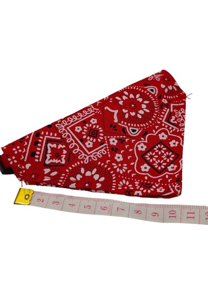 Üçgen Şeklinde, Ayarlanabilir Kedi ve Köpek Boyun Bandanası Kırmızı Renk