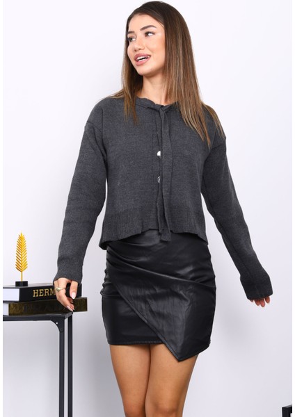 Antrasit Yaka Bağlamalı Düğmeli Triko Hırka