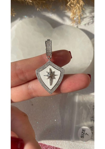Beyaz Mineli Kutup Yıldızlı Şövalye Madalyonu Kolye Ucu Trend Kolye Ucu Sevgiliye Hediye 925