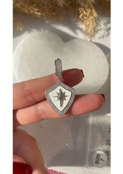 Beyaz Mineli Kutup Yıldızlı Şövalye Madalyonu Kolye Ucu Trend Kolye Ucu Sevgiliye Hediye 925 fiyatları