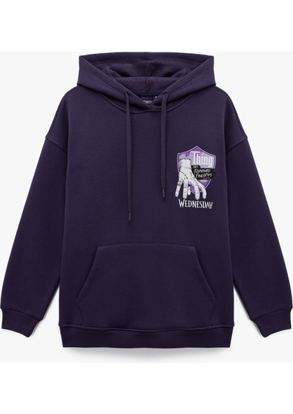 Wednesday Lisanslı Kanguru Cepli Kapüşonlu Arkası Baskılı Oversize Sweatshirt