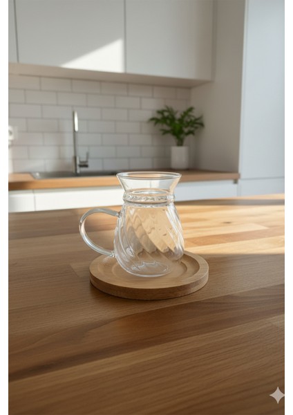 Lunero Borosilikat Cam 6’lı Çay Bardağı Seti – Bambu Tabanlı Çizgili 200 ml modelleri