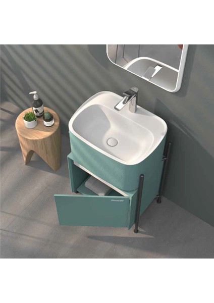 Iron Banyo Dolabı 55 cm modelleri