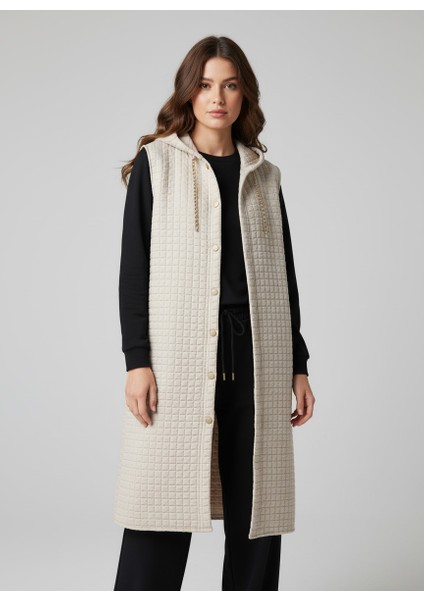 Düğme Detaylı Kapüşonlu Kapitone Yelek 110CM