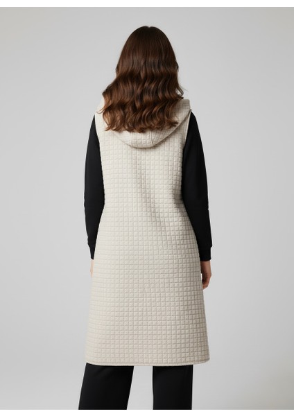 Düğme Detaylı Kapüşonlu Kapitone Yelek 110CM fiyatları