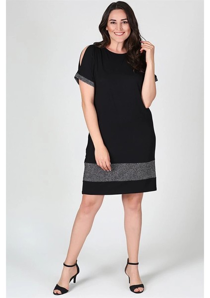 Kadın Siyah Eteği Kol Ucu Simli Omuz Dekolteli Büyük Beden Elbise