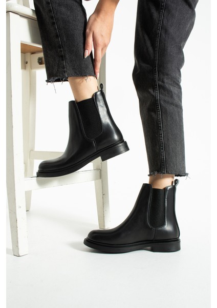 Kadın Siyah Düz Topuklu Chelsea Bot modelleri