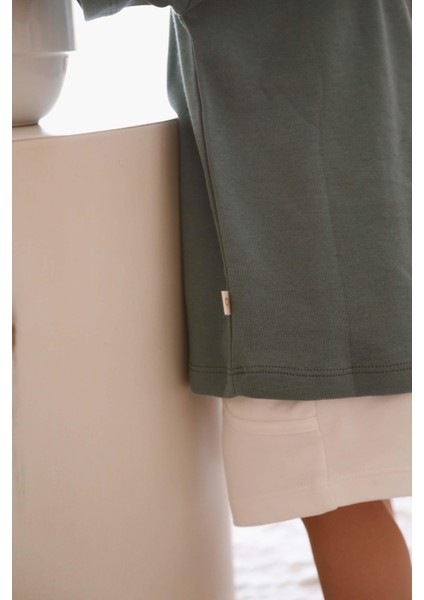 Yeşil Nakışlı Oversize Uzun Kollu T-Shirt fırsatları