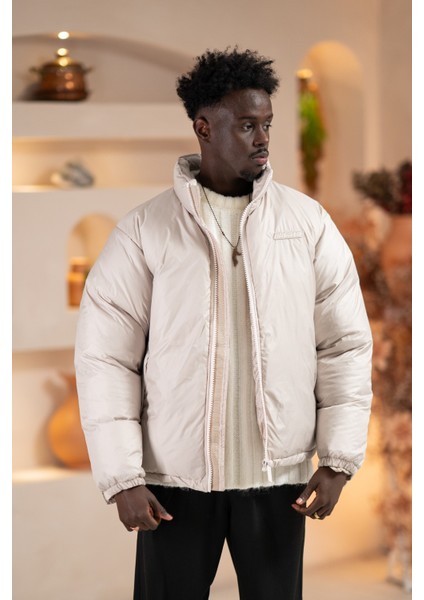 Oversize (Bol Kesim) Dik Yaka Fermuar Kapamalı Şişme Mont fırsatları