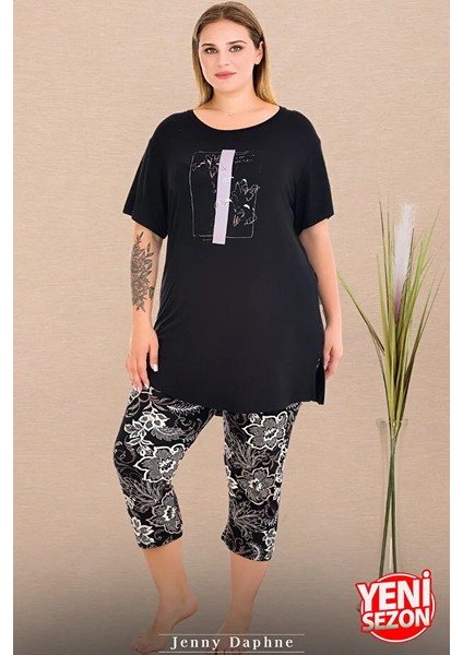 Lady Büyük Beden Çiçek Desenli Alt Baskılı Bisiklet Yaka Kısa Kollu Kapri Pijama Takımı