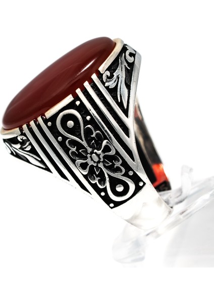 Kırmızı Akik Taşlı 925 Ayar Gümüş Erkek Yüzük – Zarif ve Asil Görünüm indirimleri