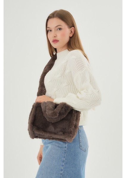Soft Fluffy Bag / Brown Uzun Saplı Peluş Çanta / Cross Body En : 24 Boy : 18 fırsatları