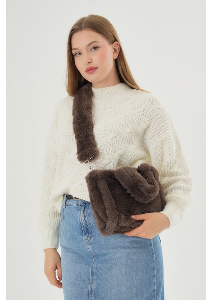 Soft Fluffy Bag / Brown Uzun Saplı Peluş Çanta / Cross Body En : 24 Boy : 18