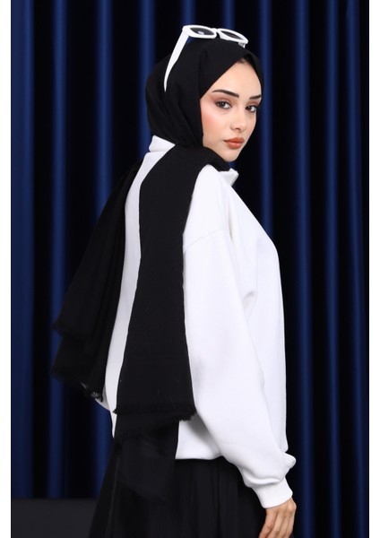 Ekru Yaka Fermuarlı Üç İplik Şardonlu Sweat modelleri