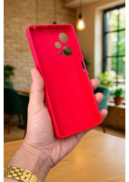 Xiaomi Redmi Note 12 Pro 5g Silikon Darbe Emici Klasik Korumalı Rubber Kılıf fırsatları