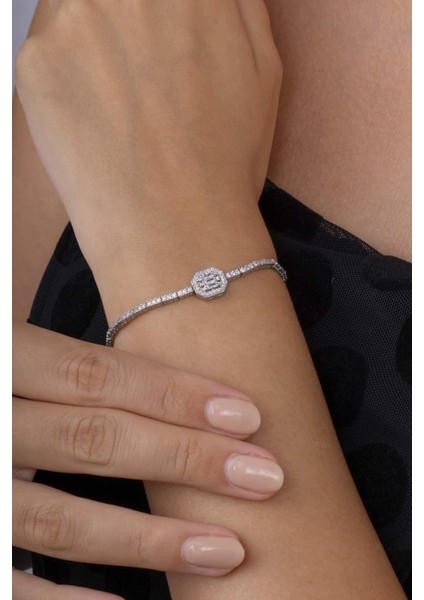 Baget Taşlı Rodyum Kaplama 925 Ayar Gümüş Bileklik