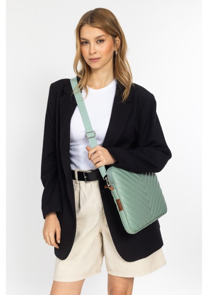 Macbook Air Pro 13.3 " & 14 " Inç Laptop Kılıfı Bej fırsatları