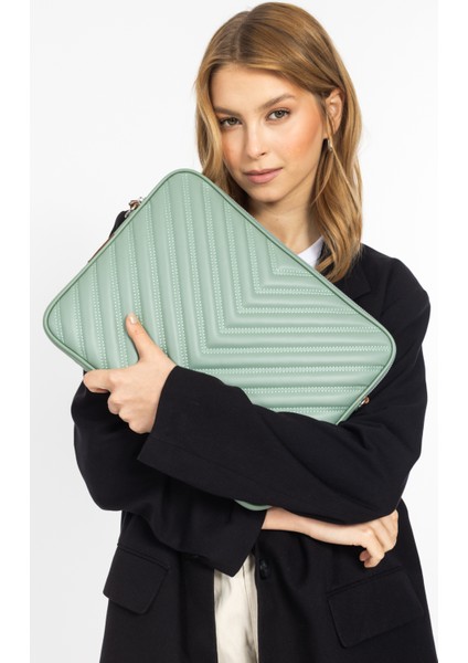 Macbook Air Pro 13.3 " & 14 " Inç Laptop Kılıfı Bej