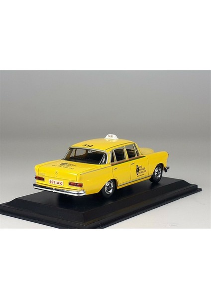 1:43 Atlas 1966 Mercedes Benz 200 Bruxelles Taxi fiyatları