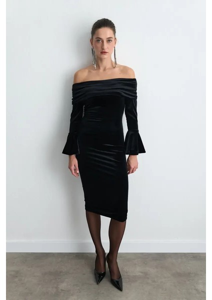 Straplez Kadife Midi Elbise - Siyah modelleri