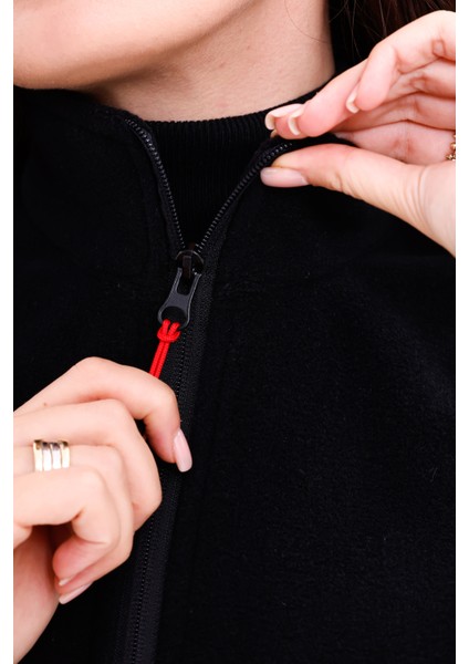 Kadın Slim Fit Tam Fermuarlı Polar Yelek