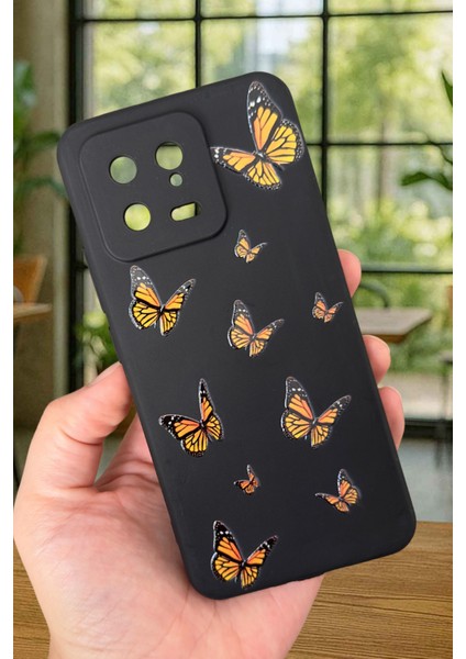 Xiaomi Mi 13 Uyumlu Turuncu Kelebek Desenli Silikon Darbe Emici Klasik Korumalı Rubber Kılıf