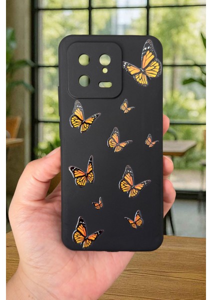 Xiaomi Mi 13 Uyumlu Turuncu Kelebek Desenli Silikon Darbe Emici Klasik Korumalı Rubber Kılıf fiyatları