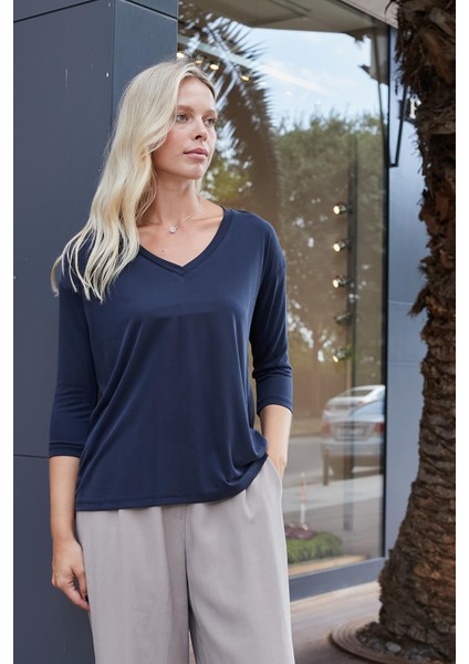 Kadın Kaliteli Modal Esnek Kumaş V Yaka Düşük Omuzlu Kapri Truvakar Kol Hafif Salaş Bluz-Lacivert