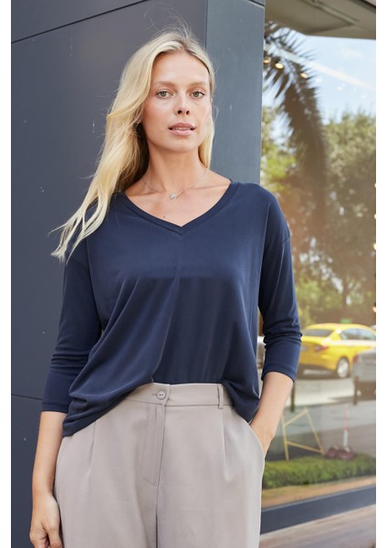 Kadın Kaliteli Modal Esnek Kumaş V Yaka Düşük Omuzlu Kapri Truvakar Kol Hafif Salaş Bluz-Lacivert indirimleri