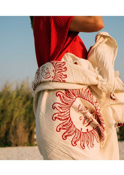 Kırmızı Detaylı Peştemal & Plaj Havlusu – %100 Pamuk | 100X200 Cm, Beyaz Zeminli